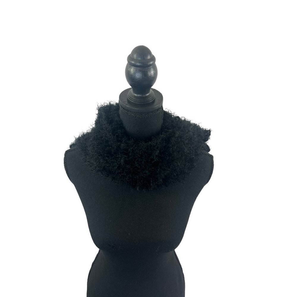No Boundaries Women's Super Soft Black Scarf